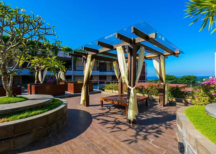 Vouk And Bali فندق 5*